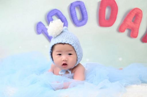 阳谷宝宝多久会笑